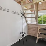 Rea - 5km From The Sea By Interhome *