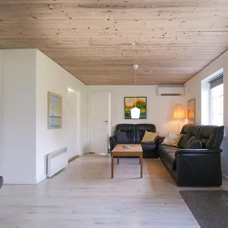 Casa vacanze Rea - 5km From The Sea By Interhome *