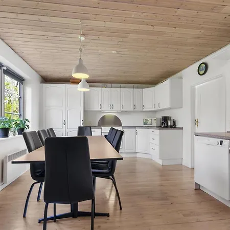 Casa vacanze Rea - 5km From The Sea By Interhome